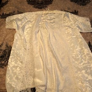 Night gown with robe